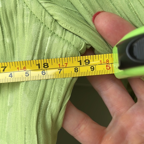 New Ruby Rd. Neon green animal print button down jacket - Picture 8 of 15